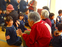 綱地区 愛の日活動紹介写真004